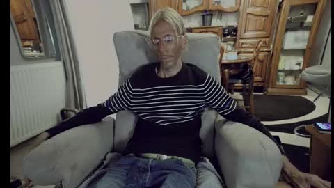 jeff online show from October 2025 12:35:01 PM