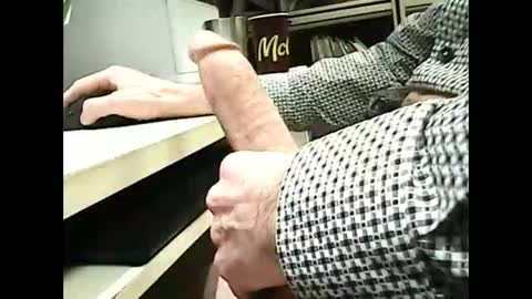 01quebecboy69 online show from March 2026 07:29:01 PM