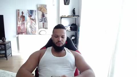 Snapshot of 0_kingsley chatting on November 2025 02:18:01 PM Kingsley online show from November 2025 02:18:01 PM