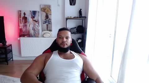 Snapshot of 0_kingsley chatting on November 2025 12:36:02 PM Kingsley online show from November 2025 12:36:02 PM