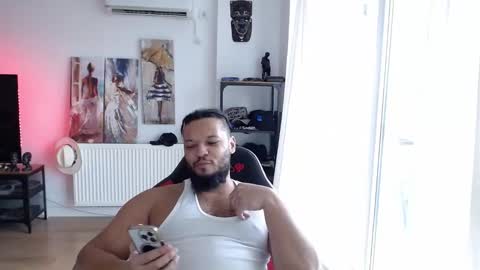 Snapshot of 0_kingsley chatting on November 2025 10:03:02 PM Kingsley online show from November 2025 10:03:02 PM