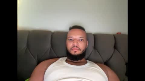 Snapshot of 0_kingsley chatting on December 2025 11:28:01 AM Kingsley online show from December 2025 11:28:01 AM