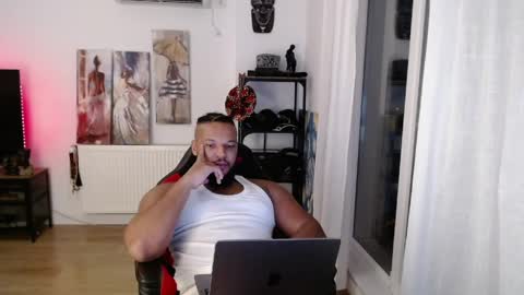 Snapshot of 0_kingsley chatting on April 2026 10:30:02 PM Kingsley online show from April 2026 10:30:02 PM