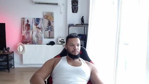 Snapshot of 0_kingsley chatting on April 2026 01:33:02 PM Kingsley online show from April 2026 01:33:02 PM