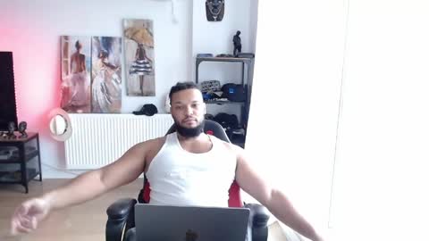 Snapshot of 0_kingsley chatting on April 2026 03:38:02 PM Kingsley online show from April 2026 03:38:02 PM