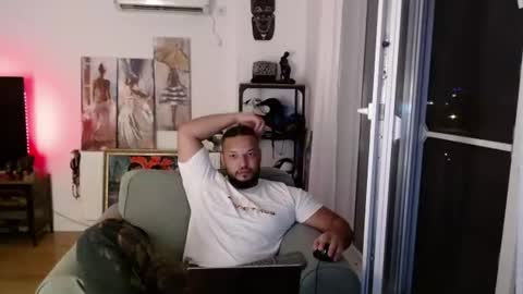 Snapshot of 0_kingsley chatting on July 2026 01:40:01 AM Kingsley online show from July 2026 01:40:01 AM
