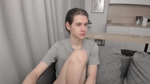 Snapshot of 0verlandd chatting on September 2025 01:38:02 PM Adam online show from September 2025 01:38:02 PM