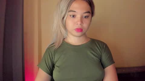 Snapshot of 0wwlo0k chatting on September 2025 05:01:02 AM 0wwlo0k online show from September 2025 05:01:02 AM