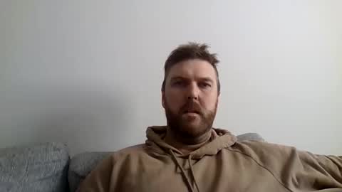 123holt123 online show from April 2026 07:36:01 PM