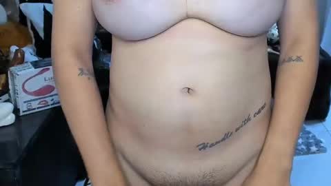 Snapshot of 12inchesselfsuckts chatting on February 2025 04:16:02 AM jenica online show from February 2025 04:16:02 AM