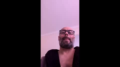 Snapshot of 15chells chatting on March 2026 10:18:01 AM 15chells online show from March 2026 10:18:01 AM