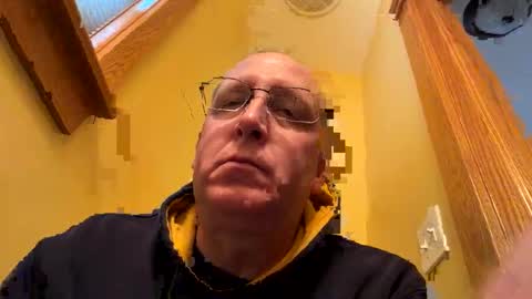 Snapshot of 16510 chatting on November 2025 01:48:01 PM 16510 online show from November 2025 01:48:01 PM