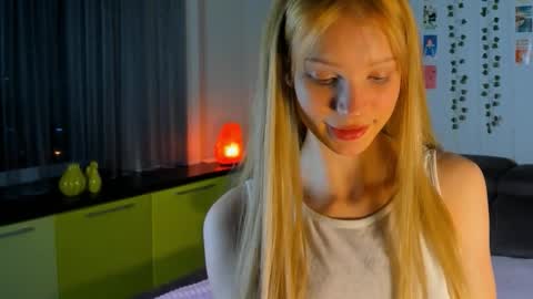 Kira online show from March 2026 06:29:02 PM