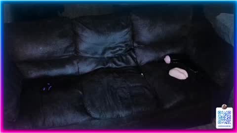 Snapshot of 19reddragon86 chatting on January 2025 09:30:02 AM 19reddragon86 online show from January 2025 09:30:02 AM