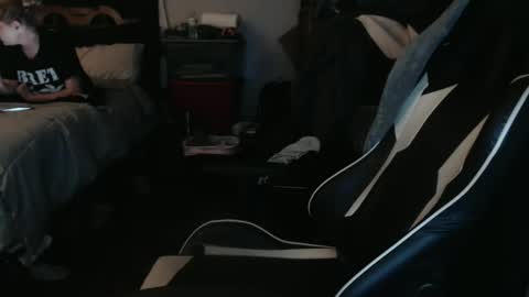 1hotcouple2c online show from November 2025 10:12:02 AM