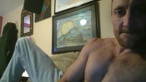 1knightluver69 online show from November 2025 04:22:02 AM