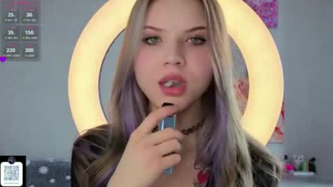 Snapshot of 1ktimes_goodnight chatting on June 2026 08:24:02 AM Mia online show from June 2026 08:24:02 AM