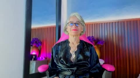 Snapshot of 1miss_monserrate chatting on April 2026 01:49:01 PM Miss Monserrate online show from April 2026 01:49:01 PM