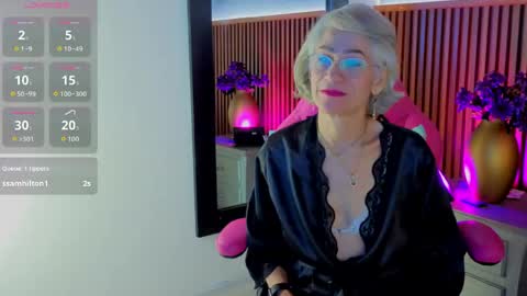 Snapshot of 1miss_monserrate chatting on May 2026 01:32:02 PM Miss Monserrate online show from May 2026 01:32:02 PM