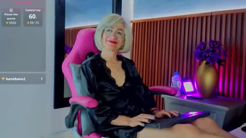 Snapshot of 1miss_monserrate chatting on June 2026 03:47:02 PM Miss Monserrate online show from June 2026 03:47:02 PM