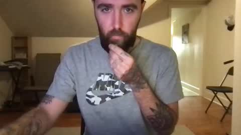 Snapshot of 1ofthegoodguys chatting on November 2025 04:18:02 PM 1ofthegoodguys online show from November 2025 04:18:02 PM