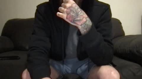 Snapshot of 1ofthegoodguys chatting on April 2026 12:01:01 PM 1ofthegoodguys online show from April 2026 12:01:01 PM