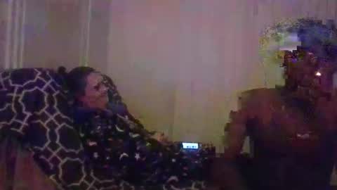 Snapshot of 1retro_ski_mask chatting on November 2025 04:37:01 AM Tropical Fusion online show from November 2025 04:37:01 AM