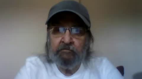 Snapshot of 1valentine chatting on February 2026 06:01:02 PM 1valentine online show from February 2026 06:01:02 PM