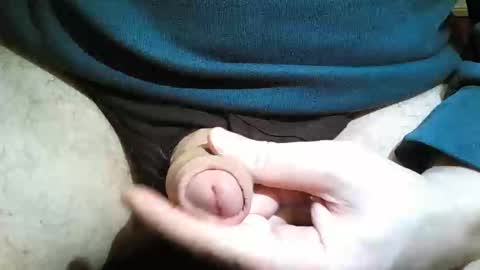 Snapshot of 2001uwuk chatting on January 2026 10:03:02 PM 2001uwuk online show from January 2026 10:03:02 PM