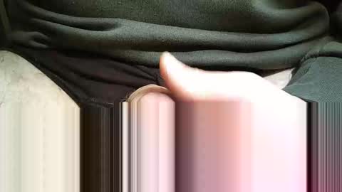 Snapshot of 2001uwuk chatting on February 2026 11:10:02 PM 2001uwuk online show from February 2026 11:10:02 PM