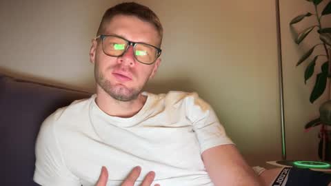 Romano online show from February 2025 09:23:01 PM