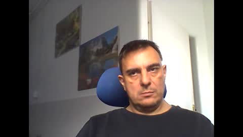 Snapshot of 2025eyesforyou chatting on December 2024 08:45:02 AM 2025eyesforyou online show from December 2024 08:45:02 AM