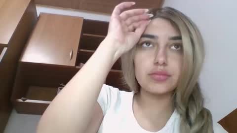 Snapshot of 20_ivy chatting on May 2026 09:31:02 PM 20 ivyy online show from May 2026 09:31:02 PM