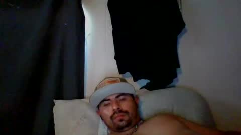 Snapshot of 210chulo chatting on February 2025 03:03:01 PM 210chulo online show from February 2025 03:03:01 PM