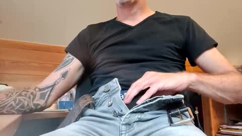 22_acacia_avenue online show from September 2025 01:13:01 PM