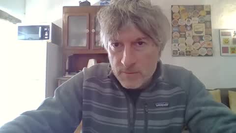 22esserre online show from December 2024 10:01:02 AM