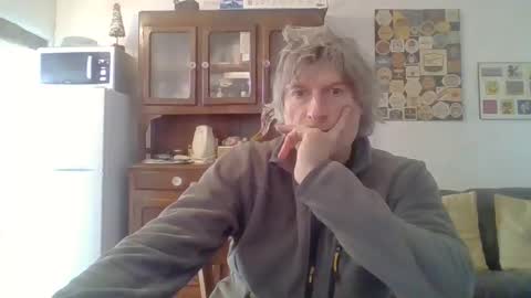 22esserre online show from January 2025 01:49:01 PM