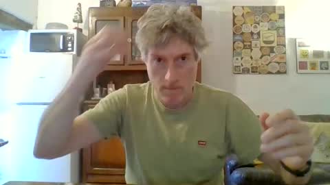 Snapshot of 22esserre chatting on June 2026 12:00:02 PM 22esserre online show from June 2026 12:00:02 PM