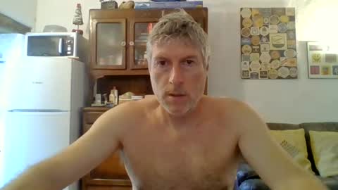Snapshot of 22esserre chatting on June 2026 11:44:01 AM 22esserre online show from June 2026 11:44:01 AM