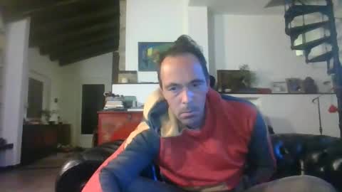 Snapshot of 27lv27 chatting on October 2025 10:32:02 PM 27lv27 online show from October 2025 10:32:02 PM