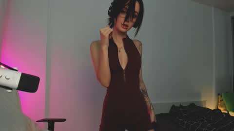 Snapshot of 2b_ chatting on November 2025 03:40:02 AM Sasha weekend from 14 to 27 November online show from November 2025 03:40:02 AM