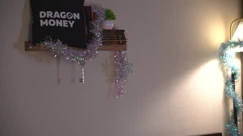 Elley  online show from January 2026 06:40:02 AM