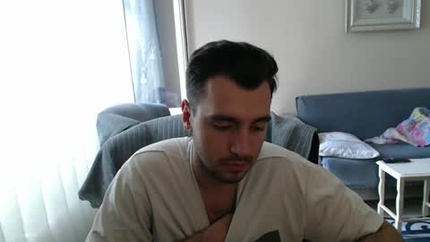 Snapshot of 2handsomeman chatting on September 2025 10:49:02 AM Berk online show from September 2025 10:49:02 AM