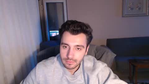 Snapshot of 2handsomeman chatting on October 2025 09:47:02 PM Berk online show from October 2025 09:47:02 PM