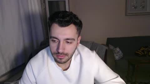 Snapshot of 2handsomeman chatting on November 2025 09:27:02 PM Berk online show from November 2025 09:27:02 PM