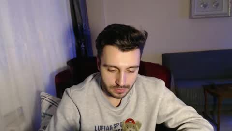 Snapshot of 2handsomeman chatting on November 2025 10:20:02 PM Berk online show from November 2025 10:20:02 PM