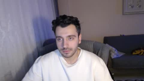 Snapshot of 2handsomeman chatting on November 2025 03:25:02 PM Berk online show from November 2025 03:25:02 PM