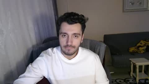 Snapshot of 2handsomeman chatting on November 2025 10:58:02 PM Berk online show from November 2025 10:58:02 PM