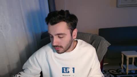 Snapshot of 2handsomeman chatting on December 2025 10:08:02 PM Berk online show from December 2025 10:08:02 PM