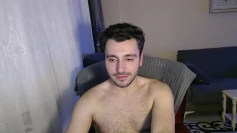 Snapshot of 2handsomeman chatting on December 2025 12:19:01 AM Berk online show from December 2025 12:19:01 AM